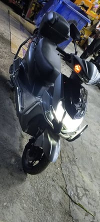 حبايب دراجه شحن استخدامها شهر واحد 6بطاريات مسطره ليثيوم تمشيك 75كيلو ...