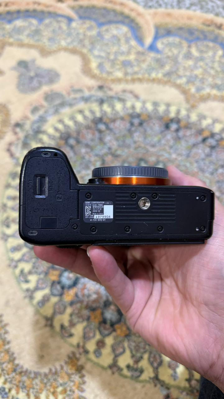 متاح بدي سوني 7a3R نضيف جداً مثل ما واضح بصور بدون كارتون ملحقات بطارية وشاحنه ورام وجنطه هديه. سعر مليون 500 وبيه مجال بسيط


**إذا كنت صاحب هذا الإعلان وتريد حذفه لأي سبب، رجاءا أرسل رسالة إلى الدعم الفني**