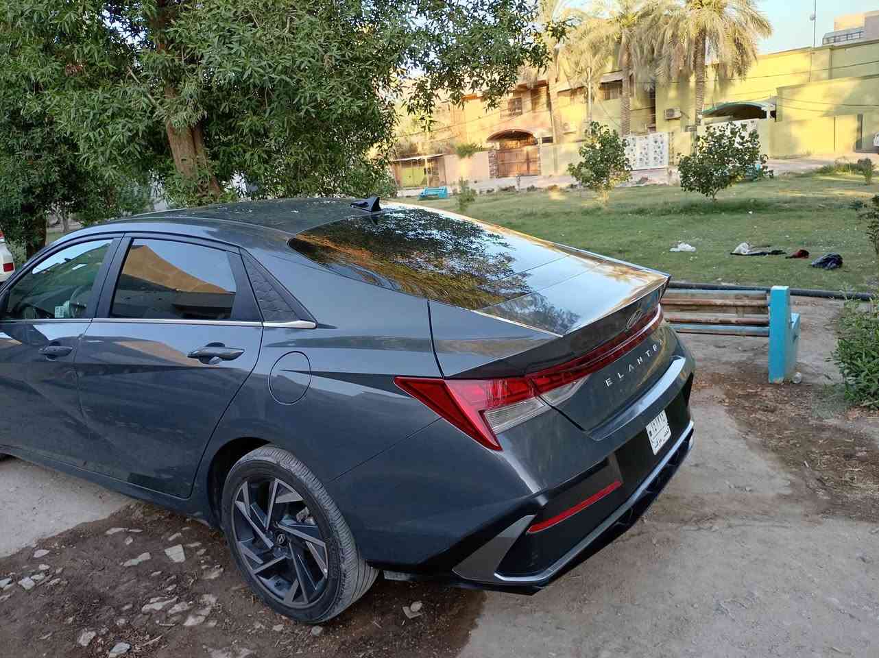 . للبيع هيونداي النترا 2024 وارد امريكي
بصمة
فتحة
لد امامي وخلفي
مكينة 4 سلندر 2000
تشغيل عن بعد
اوتو هولد 
سايد بريك دكمة
كير اوتو + عادي
تبريد بيانو
شاشه ديجتال كاملة
مانع انزلاق 
مانع انحدار
شاحن وايرلس 
جام اوتو 
سماعات Bose
ماوس باحث
تحكم ستيرن جهتين
كراسي تدفئة
رقمي*********** 
السعر 125 وبيه مجال
