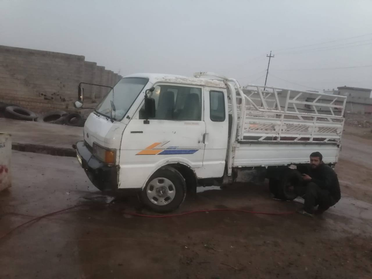 السلام عليكم
للبيع كيا بنگو موديل 94 بتره 6چنگال
رقم أنبار دولي شرط تحويل سنويه 30
السعر 47بيها مجال بسيط
المكان صلاح الدين. العلم 
للاتصال ***********
