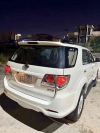 تيوتا فورجنر 2012 خليجي للبيع  4 سلندر 2700 SR5  تبريد 3 قطع  7 راكب  ...