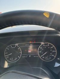 روج 2025 sv السعر 180 ورقة بدون ايرباك سيارة جديدة كلش  للتواصل 077016...