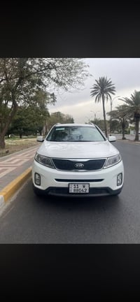 سورنتو موديل 2015 وارد خليجي بدون صبغ ولاضرر شركة العامة السيارة جلد  ...