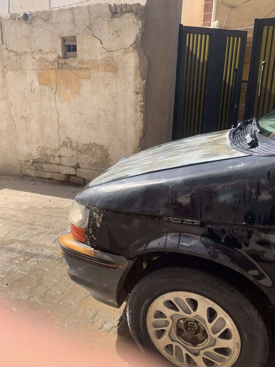 السلام عليكم دوج كلايسلر موديل  91 محوره مكينه كير 2000 سي سي مال كرونه السياره مكينه كير  خير من الله فقط المكينه بيه تنقيص بسيط من چبنة الكرنك حداديه هستوني كهربائيات شغاله تبريد معوز راديتر وبطل  شًواصي تكم ضربه قويه كله مكفول رقمه نجفي بااسمي مشروع وطني سعره ب32 وبيه مجال حك الجيه  اللاستفسار  علئ الرقم *********** بي واتساب او علئ الخاص
