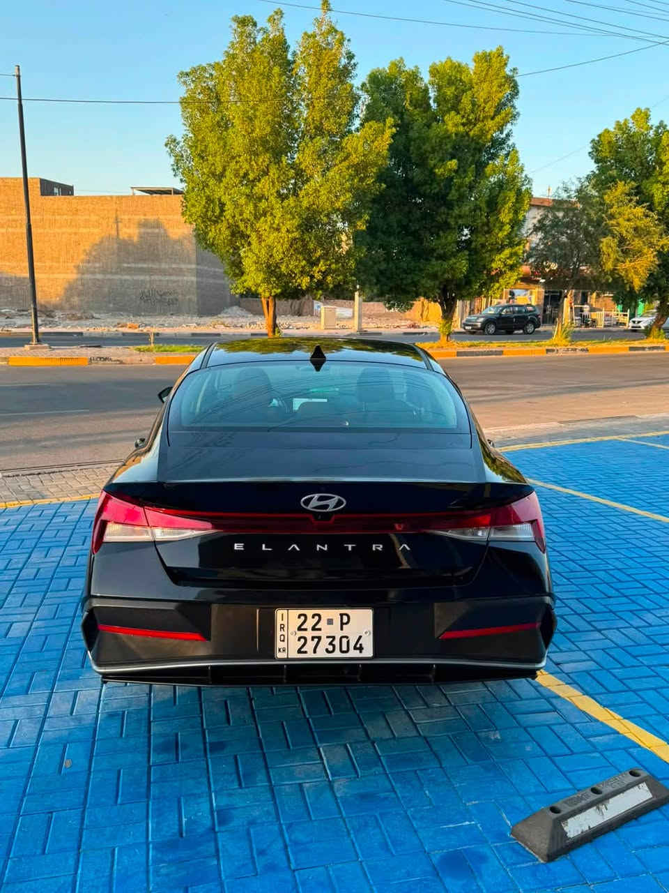 السلام عليكم 👋
النترا وراد امريكي مديل 2024 🚗
بيها جاملغ امامي ايمن بارد بدون صبغ ولدوسات مصبوغة فقط باقي البدي مكفول كفالة عامة
سيارة جديدة وجاهزة من كلشي 
فول مواصفات فقط فتحة مابيها
رقم اربيل الدولي سنوية لسنة 2031
العنوان البصرة المعقل 
السعر ب162$ وبيها مجال 
الهاتف: ***********
