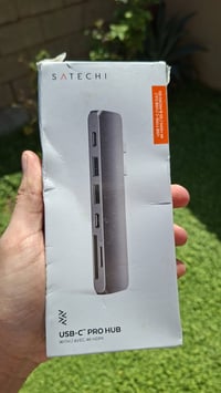 أدابتور ماك • براند أمريكي • توصيل