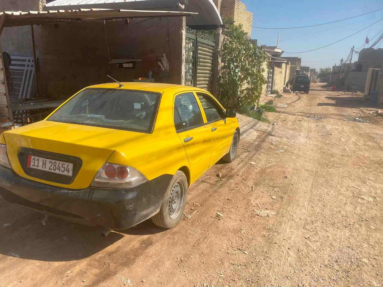 لانسر ٢٠١٠صدر جديد تبريد شغال

كير اوتماتيك ٦نمره سنويه ل٢٠٣٦
رقم انكليزي مصفره هيئه غرامات 
دوشمه جديد
بيه ضربه بجنطه وجاملغ جه سايق
سعر ٥٥ 
***********

