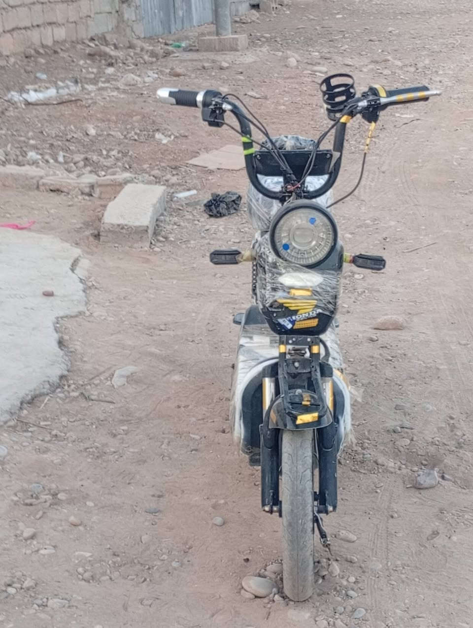 160تۆزێ مامەڵە
یەک پاتری خراپە::***********
