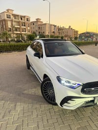 مرسيدس • GLC300 • GLC • سيارة • مرسيدس بنز • جيب مرسيدس • سيارة دفع رب...