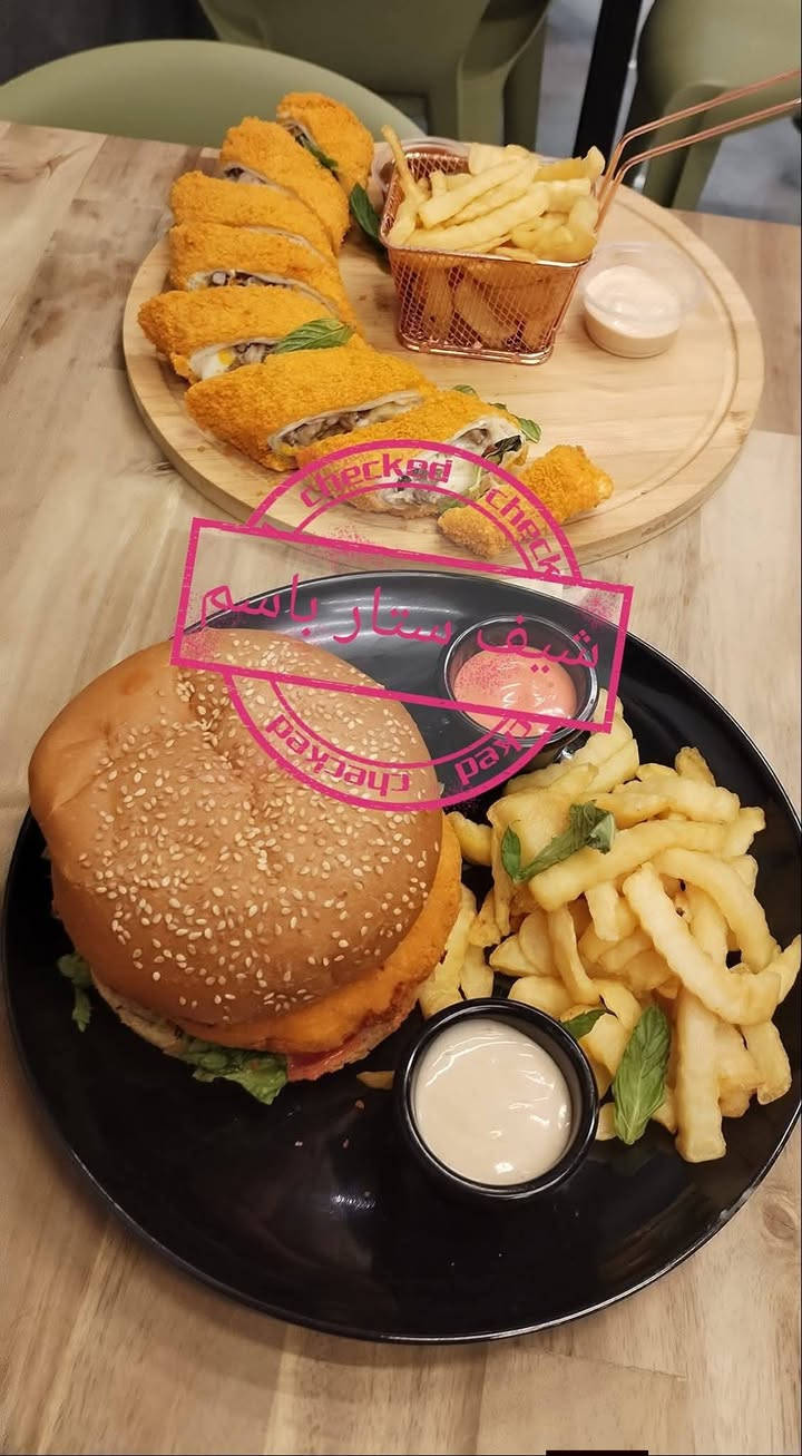 السلام عليكم.... متفرغ للعمل.....
شيف سناكات .. وكنتاكي وصلصات بأنواعها..           ومقبلات بأنواعها ..وبيتزا ولحم بعجين بأنواعها....  
وطباق غربيه بأنواعها ..وبركر بأنواعها... وكص لحم ودجاج فحم وغاز. شد تشريح تنزيل ..دجاج صاطور ..عرايس..
والمنشور كله شغلي ...  
متفرغ للعمل رقمي ..***********
