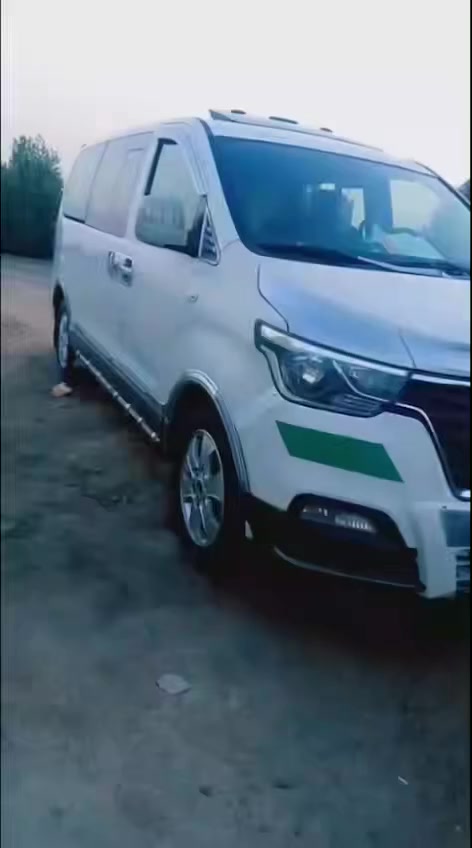 السلام عليكم ورحمة وبركاته سيارة للبيع 12 معلايه 22بسمي رقم جديد دولي بيه خط بنفط داوم من الكرمة ال نهران عمر راتبه مليون ومئة وخمسين سعرها 345وبيه مجال مكان بصره قضاء الدير ***********
