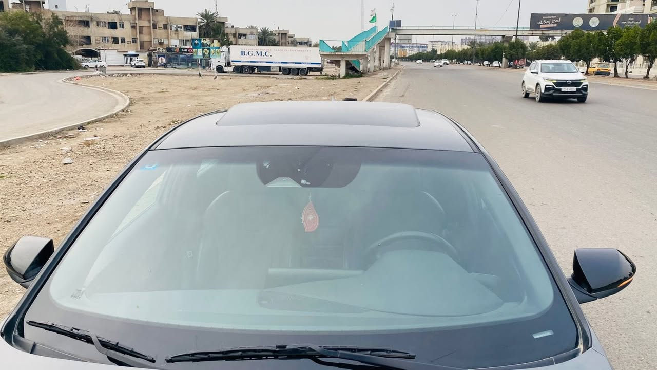 هونداي النترا  ان لاين موديل ٢٤مواصفات NLine
رقم بغداد الجديد ماشيه ١٥ 

محرك 1600تيربوكيرDTC

مواصفات

     *شاشه متصل

* ﻿﻿بصمه ابواب*

* ﻿بصمه تشغيل*

* ﻿تشغيل عن بعد*

* ﻿انضمه قيادة متعددة*

* ﻿تبريد بيانو منفصل*

* ﻿فتحة سقف*

* ﻿شاشه اعطال*

* ﻿شاشة لمس تدعم الابل كاربلي*

* ﻿كامرة دواره*

* ﻿رادارامامي*

* ﻿رادارجانبي *

* ﻿شحن وايرليست*

* ﻿تدفئة كشنات امامي*

* ﻿كشن كهرباء*

* ﻿تحديد مسار*

* ﻿شفتات استيرن*

* ﻿﻿بك لايت متصل لد*

* ﻿لدنهاري*

* ﻿ستيرن رياضي*

* ﻿سونر خلفي *

* ﻿قيادة الية*

سياره جديده على وضع الشركة حادثه طخه بلنيد فقط 

السعر ١٨٥ وبيها مجال / العنوان بغداد الدوره /***********
