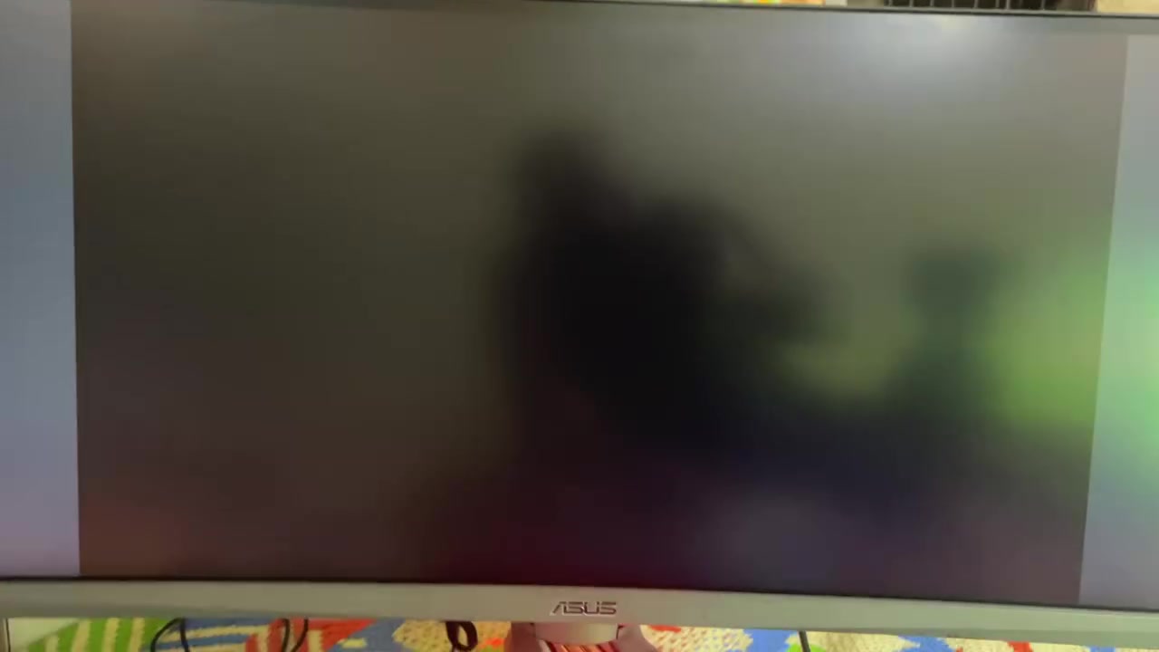 ‏سلام عليكم شباب شاشة للبيع المواصفات
‏حجم الشاشة 34
34"Zoll Curved
UWQHD
3440 x 1440px
100 Hz 
‏السعر 300الف مكاني بغداد مدينة الصدر توصيل ما عندي اللي حاب يجي أهلا وسهلا او اتصال

***********
