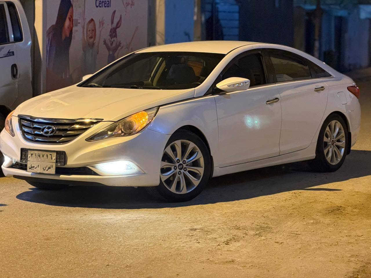 سوناتا مديل 2010 اربيل 
كير مكينه خير من الله تبريد ثلج حداديه جديده مكينه 2400
بيه فقط البنيد مفتوح براغيه بدون صبغ
١٠٥ اوبيه مجال بيع اومراوس حسب القناعه 
مكان السياره النجف كوفه 
اتصل اوتدلل ***********
