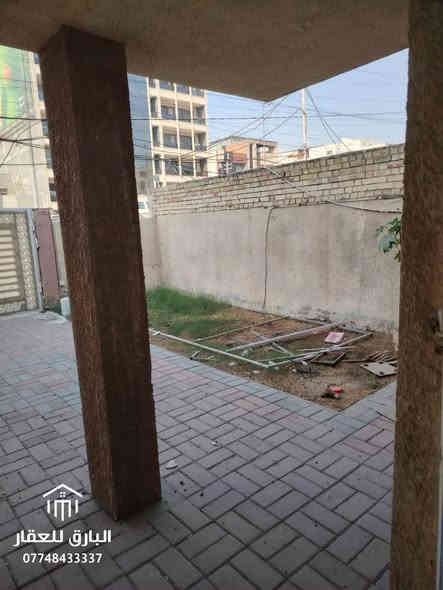 🔱 دار للأيجار في منطقة الكرادة 🔱

الموقع📍 : الكرادة / قرب ساحة الواثق  

⭕ المساحة : 200 م

⭕ الواجهة : 7 م

⭕ المشيدات : 3 طابق 

🏡 التقسيم الداخلي :

🔺 الطابق الأرضي : كراج - حديقة  - مطبخ - صالة - حمام - منور داخلي- منور خارجي - غرفة نوم

🔺 الطابق الأول : 2 غرفة نوم -حمام - جلسة كبيرة - جلسة صغيرة - بلكونة 

🔥 مميزات إضافية :

🔺يقع على شارع تجاري

🔺يصلح لشركة أو مكتب أو سكن

⭕ السعر الأيجار: عند الإتصال او حضورياً 📞

⭕ للإستفسار : ( الواتساب متاح ) 📱
*********** 

⚠️” تحذير : هذا العرض قد يختفي قبل أن تقرر !“

🟢 نستقبل عروض البيع ، الشراء ، الإستبدال ، إدارة الأملاك ، و الإيجارات بأنواعها ( سكني ، تجاري ، خدمي ) 🟢

عنوان المكتب📍: بغداد - الكرادة داخل - قرب مطعم الصبايا - فرع مدرسة لبنان ( موقعنا مثبّت على Waze , Google maps ) 

#البارق_للعقار

بغداد بغداد
