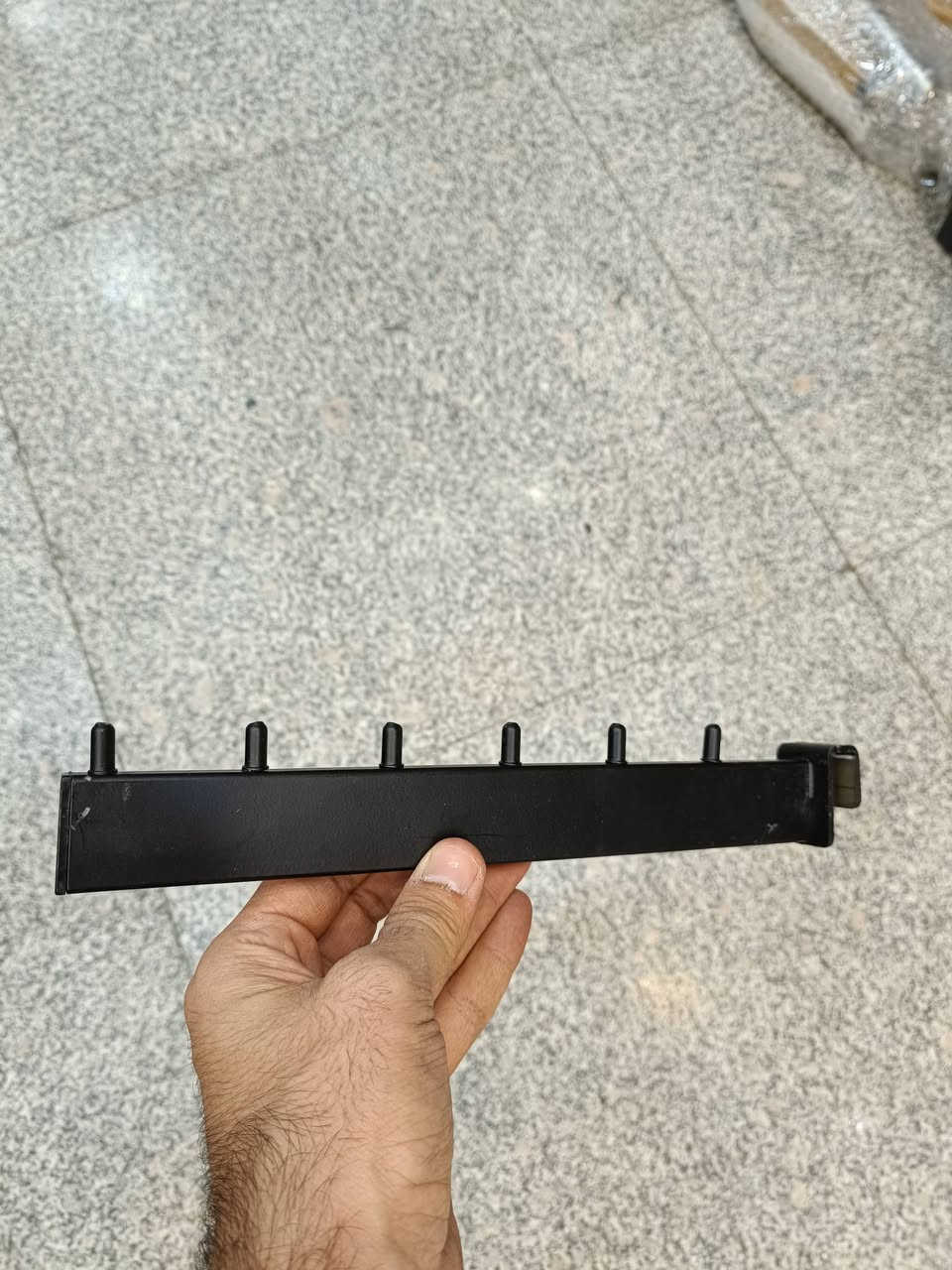 دیکۆری تورکی بەردەستە 

توڵ قیاسی ٣ مەتر 

قۆڵی رەفە قیاس ٣٠ سم

قاعیدەی ٥سم بە ٦٠ سم 

قاعیدە ی ٣٠ سم بە ٦٠ سم 

قۆڵی هەڵواسین ٢٠ سم ٢٥ سم ٣٠ سم 

ناونیشان سلیمانی شەقامی مەولەوی تەلاری سیروانی نوێ نهۆمی دووەم


**إذا كنت صاحب هذا الإعلان وتريد حذفه لأي سبب، رجاءا أرسل رسالة إلى الدعم الفني**