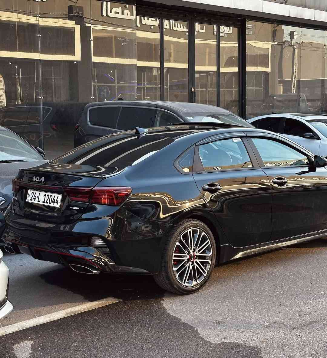 فورتي (GT) 2023 فول 1/1
‎بصمة تشغيل + بصمة ابواب وصندوق+ تشغيل عن بعد
فتحة سقف 
شفتات ستيرن 
كشنات جلد كهربائي +تدفئه وتبريد كشنات 
سستم صوت هارمن
  رادرات جانبية+ وامامية+ وتحديد مسار + كروز سرعه
هاند بريك بصمه
شحن وايرليس
السياره ماشيه 19 الف ميل بدون صبغ فقط الدعاميات 
مكان السياره موصل حي العربي 
السعر وباقي التفاصيل اتصل عل رقم 
***********
