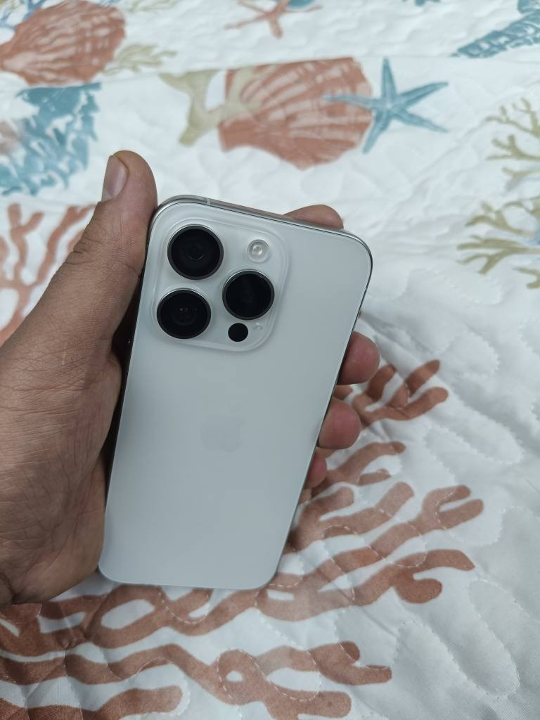 ايفون 15 برو 128 بطاريه 91 مبدل شاشه وبطاريه شرط مال تفصيخ لسعر 520 وبي مجال .. الكرخ بغداد, العراق


**إذا كنت صاحب هذا الإعلان وتريد حذفه لأي سبب، رجاءا أرسل رسالة إلى الدعم الفني**