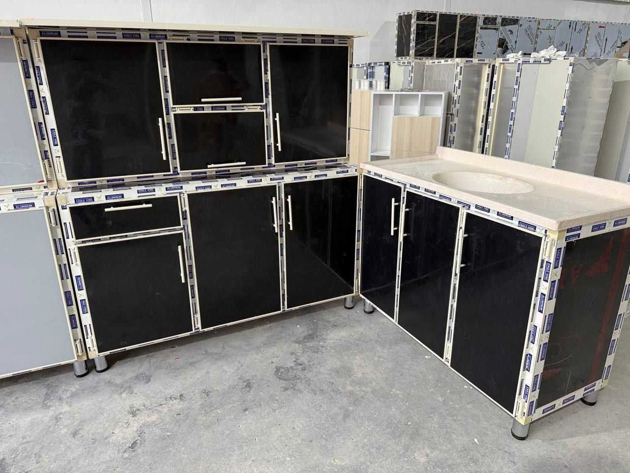 #كاونتر_المنيوم_درجه_أولى مترونص ارضي وملحق مع سنك متر و20سم مرمر #السعر_265_الف
#المواصفات 👇🏻 
البوري المنيوم صيني درجه اولى
الداخل والظهر بليت 0.7 ملم 
سقف الأرضي مبطن خشب MDF
الأرجل ستيل 
اليدات بوري ثقيل 
المحلق ديكور شفقه 

السعر 265 الف 😍

التوصيل داخل بغداد مجاني خلال 48 ساعه 
التوصيل داخل بغداد VIP ( ) 25 الف 
كربلاء ، بابل ، النجف ، الديوانيه ، الانبار (رمادي + فلوجه ) صلاح الدين ( مركز ) ديالى ( بعقوبه + خالص ) واسط ( المركز ) 25 الف 
الناصريه (ذي قار ) السماوه (المثنى ) العماره (ميسان ) البصره 👉🏻 (المركز ) 50 الف 
البصره 👉🏻 ( اطراف ) 75 الف.


**إذا كنت صاحب هذا الإعلان وتريد حذفه لأي سبب، رجاءا أرسل رسالة إلى الدعم الفني**