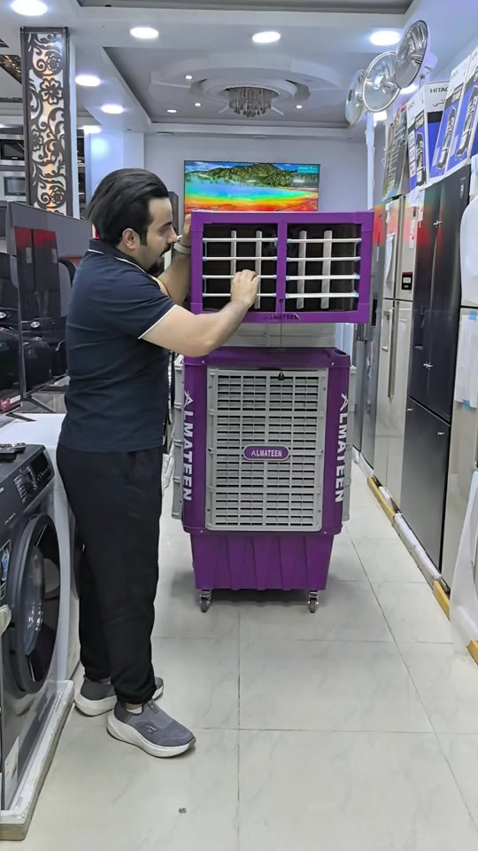 مبرده المتين حجمها عملاق ودفعها قوي واقوه عكرب بلعراق!!!! *********** #عبدالله_سعود_الشمري 
