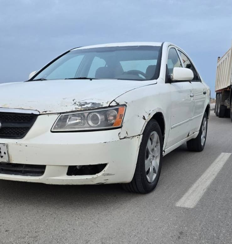 سلام عليكم
هونداي سواناته موديل 2007 رقم بغداد صدامي  سياره جاهزه مكينه وكير وحداديه وطخم تاير كهربائيات شغاله داخل جديد مكينه 2000دوش تراي وين ميعجبك سعر 52مكاني بصره ***********  ////***********
