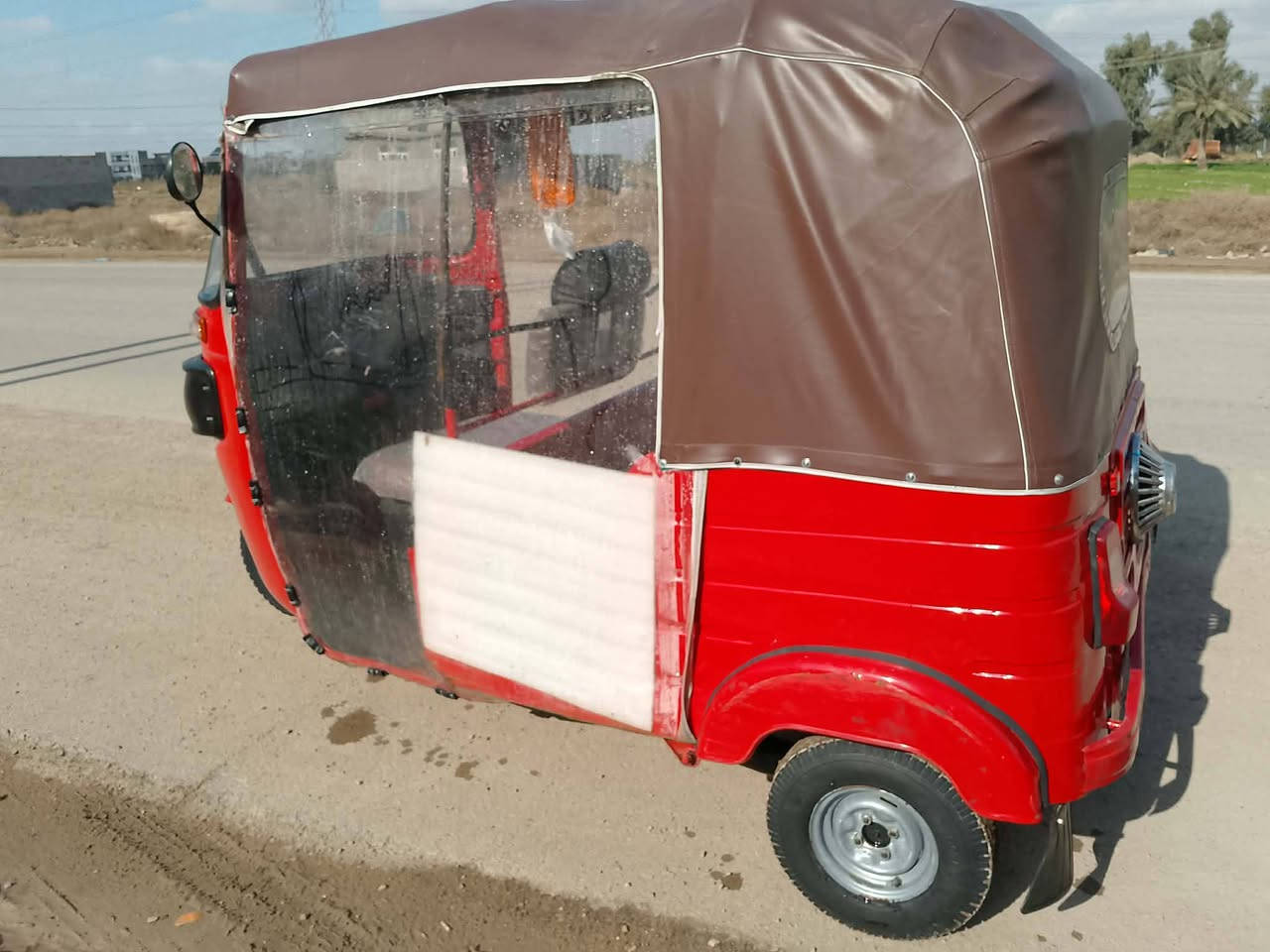 للبيع تكتك موديل 17 رقم وسنوية انكليزي هزة جديدة تخم تأير جديد كلجات جديدة دبلات جدد تكتك خير من الله كبل للشارع السعر 4 و500 وبيها مجال مكاني التحرير ***********
