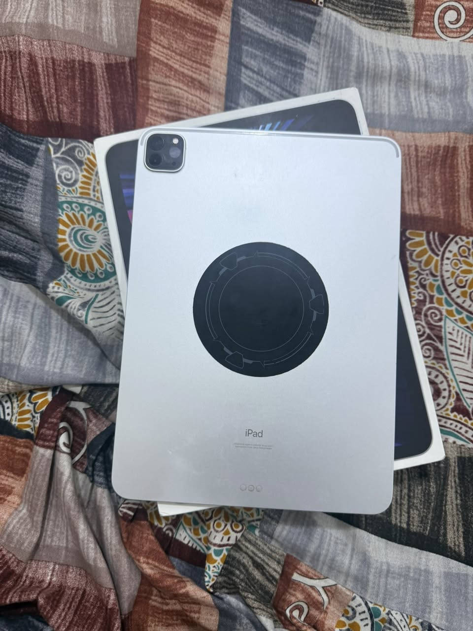 السلام عليكم اخوان عندي ايبادM1 مُديل2021 بطارية 87/ نضافة بس كلاس فطر ما يؤثر على شي باللمس  100/90 بي  السعر 425وبي مجال قليل ؛
مكاني بغداد "
‏رقم الهاتف ***********
‏هدية براد أصلي ويا كرتون تي وشاحنته
