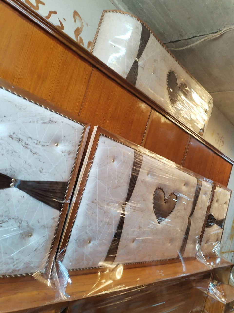 غرفه 5باب فصال تركي حيل حلوه شغل ثقيل ونضيفه شرط النضافه السعر عل الخاص او الرقم الهاتف
***********
***********
