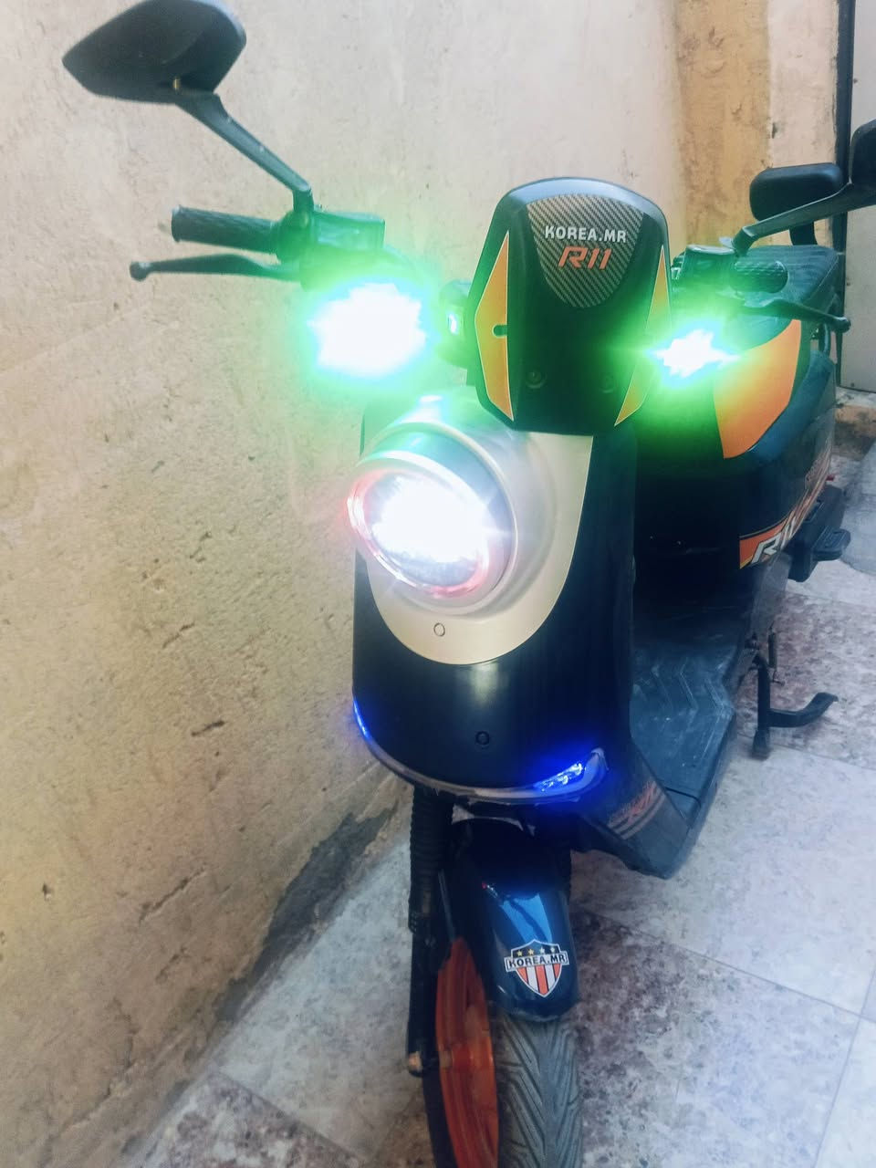 جديد R11 استعمال قليل ما ماشية شي قليل يعني ما مستخدمها بكثرة نضافة 80 بالمية كلشي شغال ما ناقصها شي نهائياً بصمة و سويج و MB3 اشاير و نشرة بطاريات اصلية ملفها 2000  موديل 2026 الرقم *********** و بي واتساب
العنوان.. بصرة _ گرمة علي
جديد R11 استعمال قليل ما ماشية شي قليل يعني ما مستخدمها بكثرة نضافة 80 بالمية كلشي شغال ما ناقصها شي نهائياً بصمة و سويج و MB3 اشاير و نشرة بطاريات اصلية ملفها 2000  موديل 2026 الرقم *********** و بي واتساب
