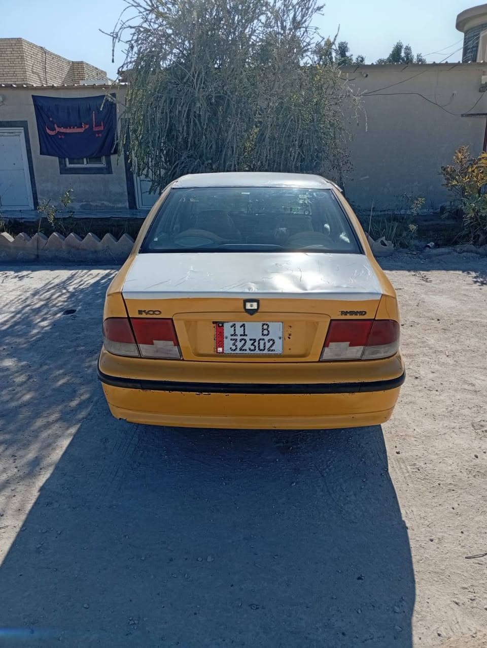 من رخصت مدير الكروب سمند موديل 11رقم بغداد حداديه جديده سياره حلوه السعر 28وبيها مجال بصيد تجي وشوف بعينك بيها جملغ امامي مبدل بدون حادث مكينه بدايت بخار خفيف ترايها حلو***********
