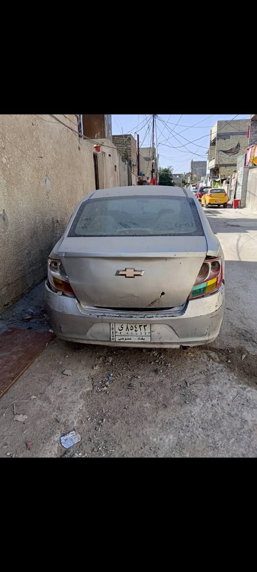 السلام عليكم
سيارة للبيع كوم حديد اوراقها موجودة بس تحتاج معاملة لان ورثة اني ابيع كوم حديد السيارة طافية عوزها تجفيت المكان بغداد الامين الثانية 
ما متواجد على الفيس اريد اتصل ***********

