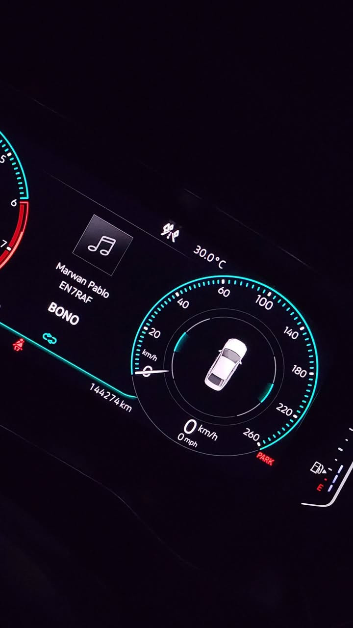 Jetta 2019 sel
ماشية ٩٠ ميل
فول موصفات
شاشه جبيره
 عداد الكتروني
 فتحه سلايد
بصمه
رادرات امامي خلفي جانبي
 دشبول الوان
 داخل جلد تدفئه كشنات
سستم صوت beats
 دمام خلفي
سبايدر و كفرات يدات باب و ودسات بوب و شباج gli 

دهن اصلي وبانزين محسن و ادامة كامله كل فتره 
حادث السياره تخريب vandalism صوره الحادث كلهه مرفقه
....

..
134$
بغداد حي العامل او حي العدل 
***********
***********
