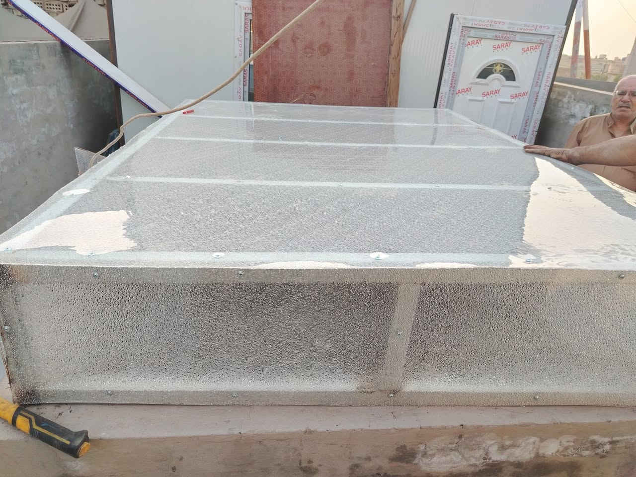 السلام عليكم 
🛑حداد  
متنقل  ورشة متنقلة

🛑 مستعدون لعمل كافة اعمال الحداده
بكادر احترافي وانجاز العمل بأسرع وقت 

🛠️سندويج بنل _ سقائف _ ابواب _ محجرات _ الكي  سبان
🛑 عمل سندويج بنل المتر ب25 الف كرسته وعمل مع باب وشباك  وضد الحريق المتر ب35 الف

 🛑العمل فقط داخل بغداد 

🛑نصلكم الى بيوتكم وبأنسب الاسعار
وللتقيد بوقت الاتصال اتصل بكل وقت واهلا وسهلا ⚙️💫

ماعليك سواى الاتصال ونجيك لباب بيتك للاستفسار. 🛑

☎️***********
جانب من اعمالنه المنفذة في بغداد 👇👇👇
