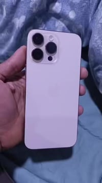 ايفون ١٦ برو ماكس • ٢٥٦ • بطارية ٩٥