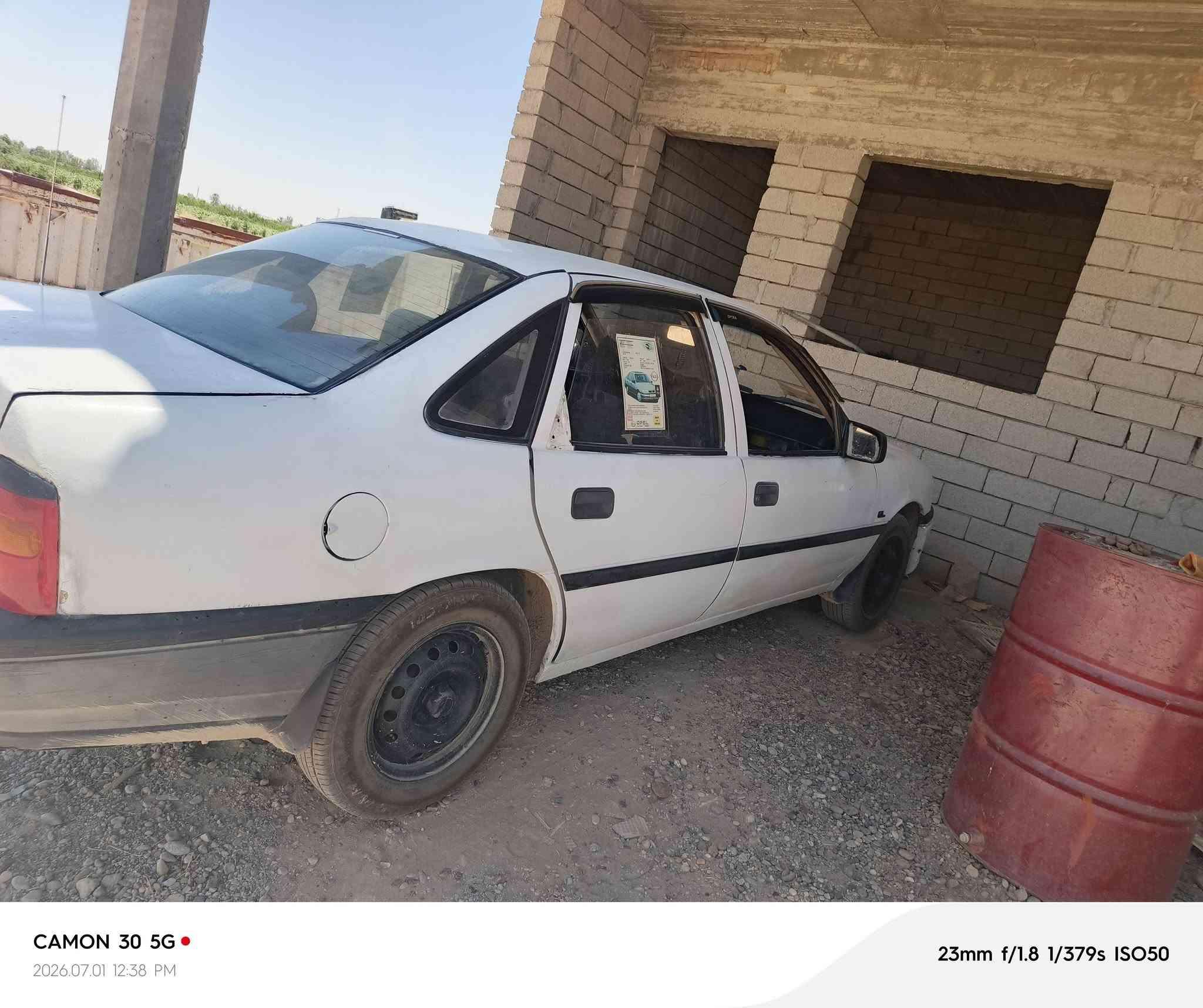 فكترا محرك ١٦ موديل ٩٢ رقم بغداد  
مكاني تكريت / للاستفسار / ***********
