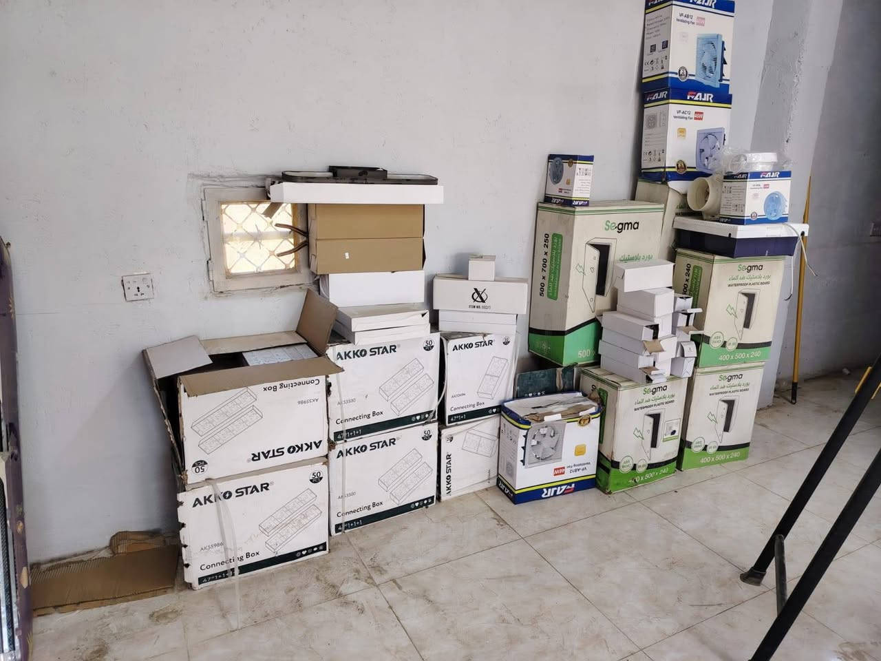 كل قطعه موجوده ب3500


**إذا كنت صاحب هذا الإعلان وتريد حذفه لأي سبب، رجاءا أرسل رسالة إلى الدعم الفني**
