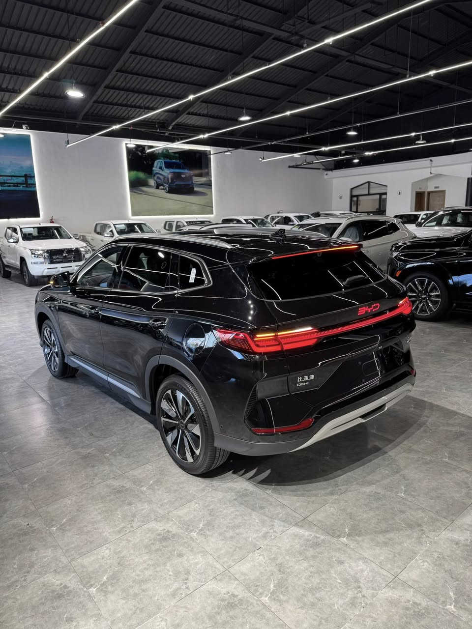 بي واي دي سونغ بلص   Byd song plus

- موديل 2025

- فئه song plus

- الممشى صفر

- 12 كامرة +12 حساس

-رادار تفاعلي

-12 ايرباك

-  5 راكب

- سقف بانوراما

- تحديد مسار

- كشنات جلد 

-رادار امامي

-كامرات 360 درجة

-كراسي كهرباء 

-120 كيلو متر بشحنه

-نقط عمياء

-مانع تصادم

- السعر 20,500 دولار امريكي $$

- البيع بنظام النقد فقط (لايوجد اقساط❌)

............

- للمعلومات زياره موقعنا :

- الرقيم - اربيل / شارع 100 المعارض / بجانب محطه بانزين هوگر مقابل هفته بازار 1

- (معرض الرقيم على خرائط گوگل📍 https://g.co/kgs/eZYFQ7 ) 

- او الاتصال على:

*********** 📞 

*********** 📞
