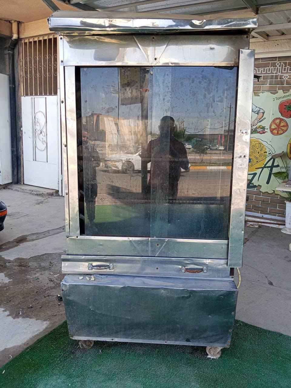 شوايه دجاج البيع السعر 300وبيها مجال شغاله شرط الشغل اتصل ودلل***********
