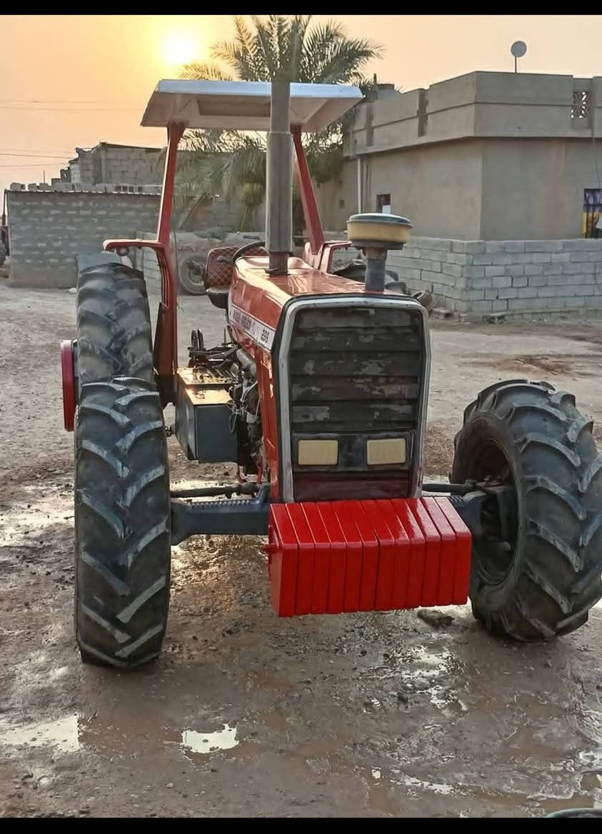 مكينه لبيع 

نضيفه فول شرط محرك كير تايرات كدام جدد 
السعر 20 او بي مجال باقي التفاصيل اتصل ‏

ع رقم ‪077 0137 0369‬‏  مامتواجد عل خاص
