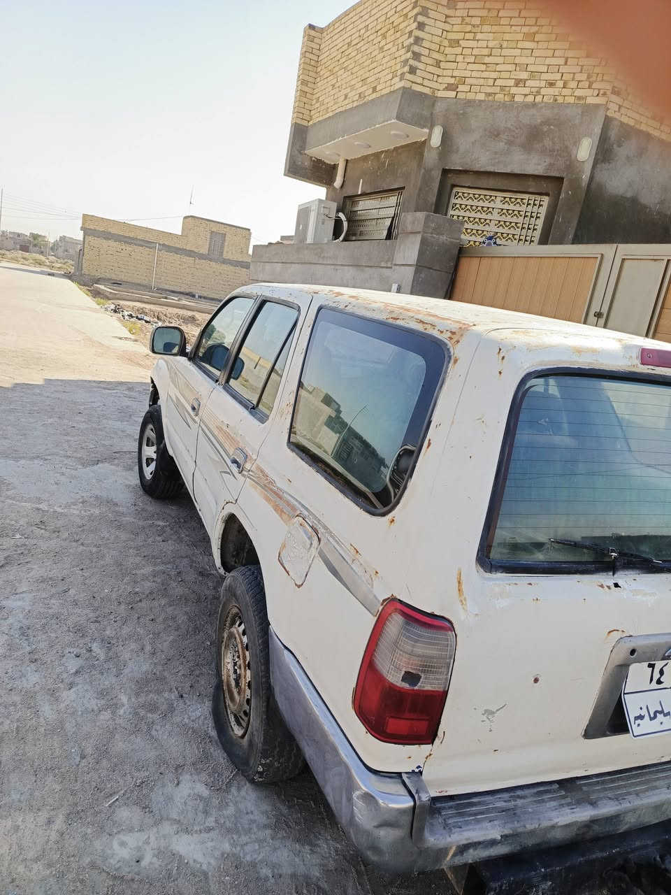 سلام عليكم  تيوتا فورنر استيشن موديل 2002 صاحبه ماندله السياره مكينه محوره مال بنكو كاز السياره خير من الله تخم تاير كهربائيات كله شغاله كير ومكينه مكفولات السياره مكفوله من الضربه والكص والخياس للعلم السياره كير عادي 
 سياره تخم تاير  سعر 20وبيها مجال رقم الهاتف  *********** ذي قار  قضاء الدوايه
