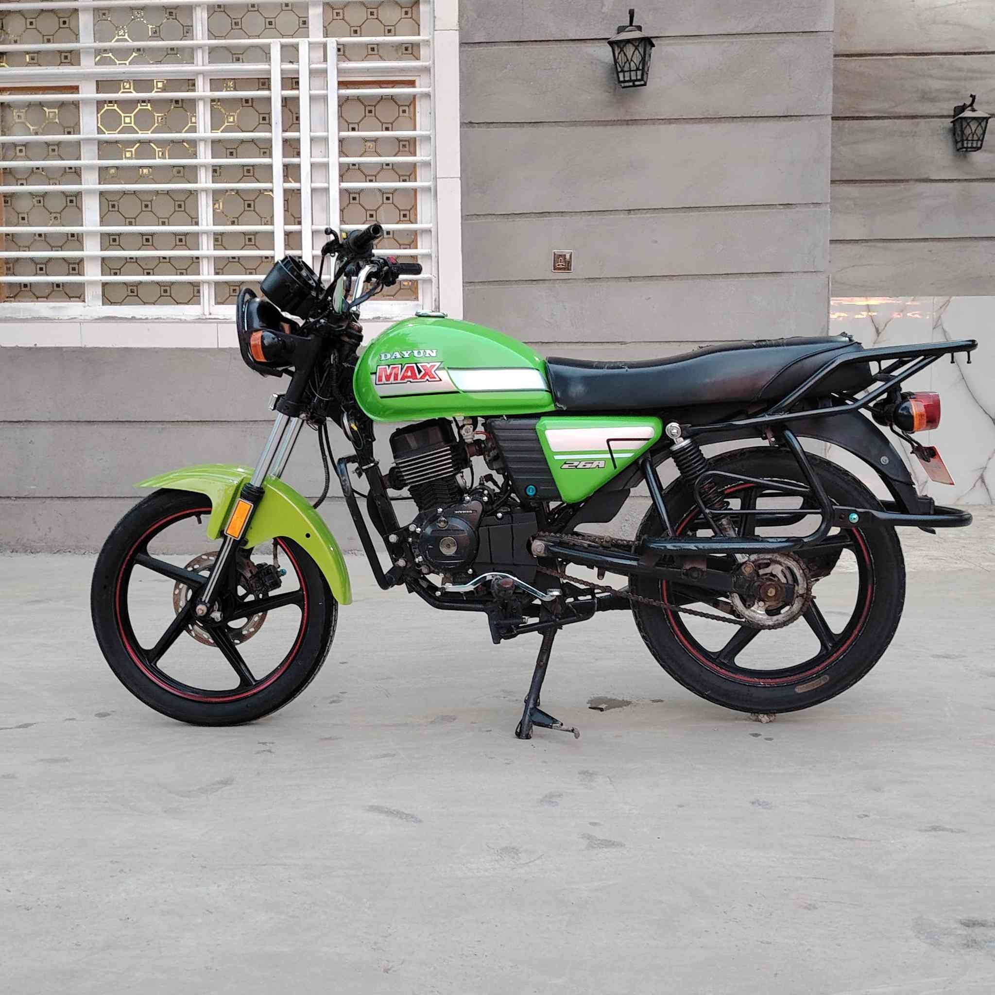 البيع دايون نفخ مديل ٢٠ كفاله عامه محرك ما مفتوح شرط أوراق اصولي بسمي كرهبائيات كله شغاله مكان كربلاء الحسينية *********** السعر مليون أو ٢٠٠
