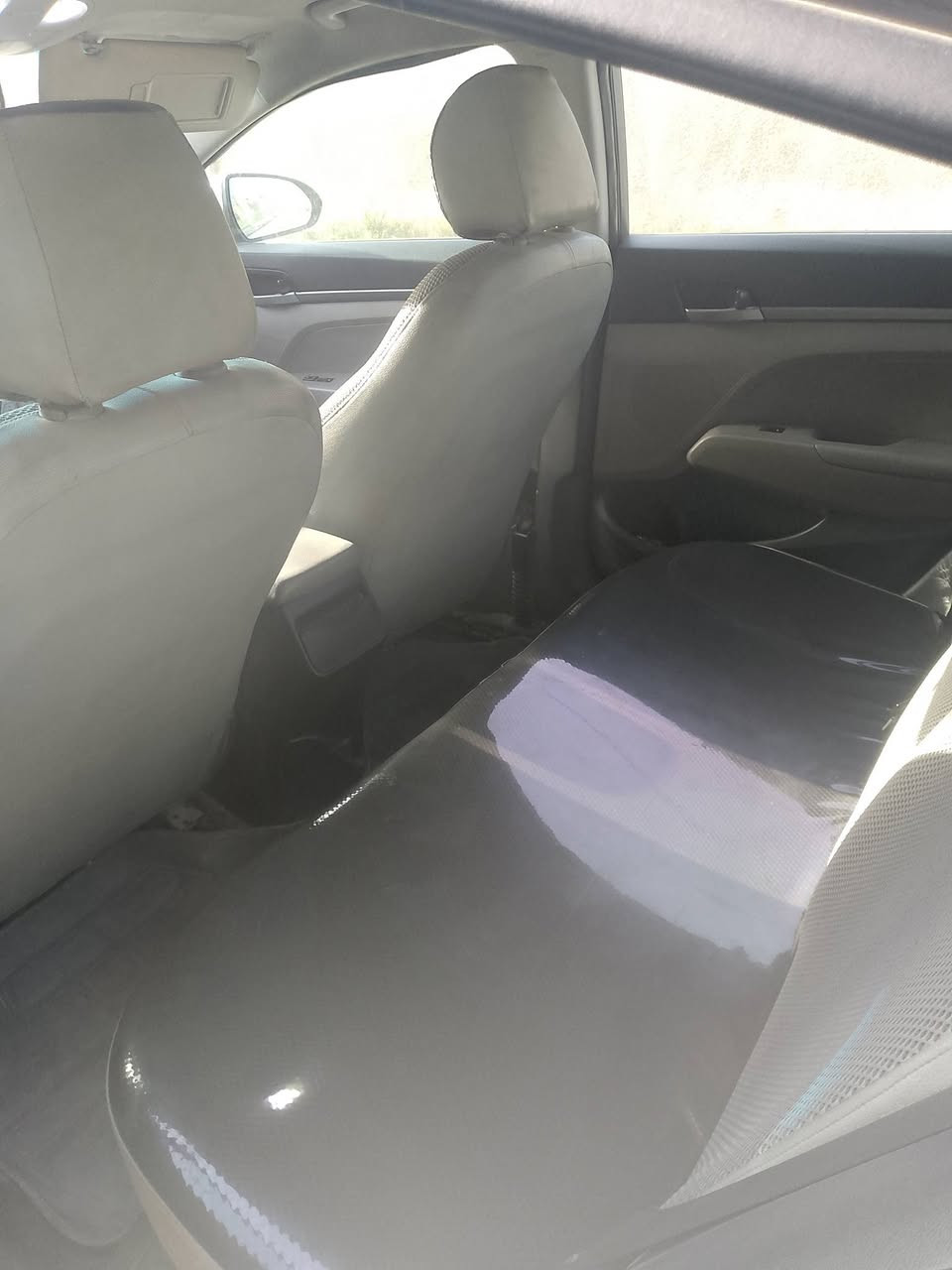 السلام عليكم النترا مديل 2017
بيه صبغ بنيد حادثه فقط وشويه بصندوق صبغ 
بدون دواخل كير مكينه تبريد صدر كفاله عامه 
شاصي لغد كفاله عامه سياره جديده بمعناه الكلمه 
مكاني بغداد حي الجهاد السعر 117 وبيه مجال 
***********
***********
