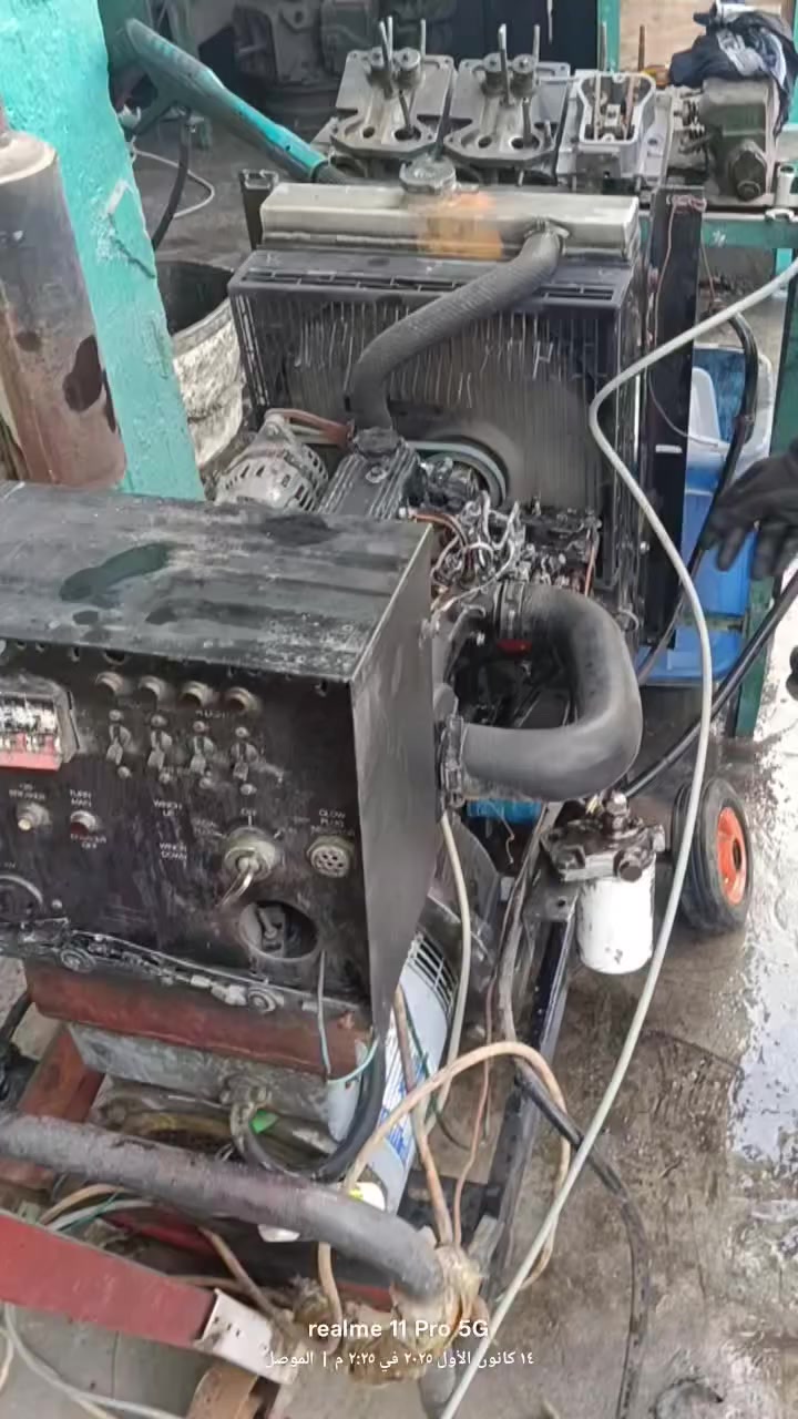 السلام عليكم مولد 3بساتم مال ابراج شرط الشغل 7كيفي 30امبير.ما بيها دخان او تنقيص.. مكاني موصل ايمن.***********.سعر 4اوراق ونص.بيع مستعجل..
