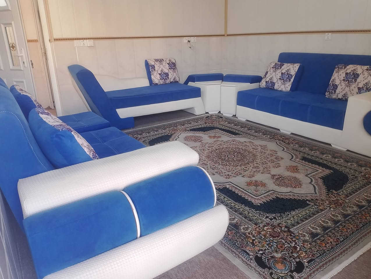 بۆفرۆشتن لەکلارکۆنە***********
