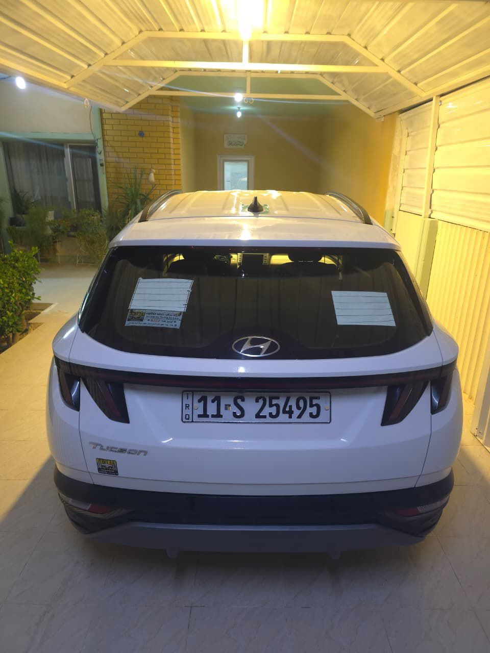 السلام عليكم للبيع توسان خليجي موديل ٢٠٢٣ جديده السياره ماشيه ٤٣ السعر ٢١٢ للاستفسار ***********
