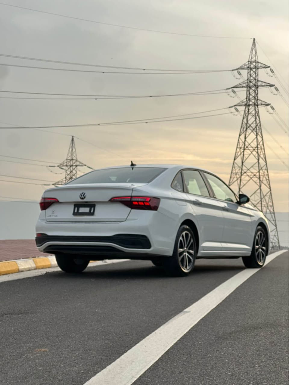 جيتا ٢٠٢٤ s.sport 
سعر بلاش و خوار بازار
١٤٩$$ 
كاتى ٣ مانگى له گه له 
به س بؤنيت بؤياخه و ژير رقمى دواوه تعديله بيناو ارباگ سوكان ته قيوه
رسمى ده عمم داناوه  
كوشن هيته رو تحديد سورعه ئاوينه رادار و گير تؤماتيك 
٢٤ هه زار مايل رؤشتووه 
شوين هه ولير 
***********
Watss app أربيل, العراق
