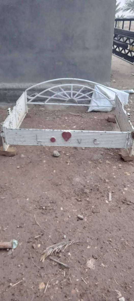 محجر البيع مال بيكم فور ويل نظيف مكان الديوانيه الشافعيه السعر ١٥٠ بيه مجال الاتصال على الرقم ***********
