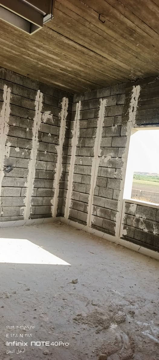 السلام عليكم كادر لبخ جص من الموصل يتكون من اربع اصطوات واربع عمال المتر 3مصرف علينا على مساطر***********
