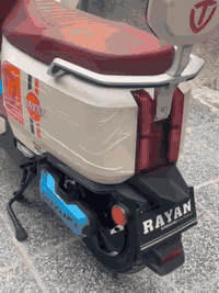 السلام عليكم دراجه شحن ريان وحش الكون vlp دراجه حلوه وجديده تجي 6 بطاريات مسطره شحنه الوحده تمشي 70 كيلو  دراجه شخط مابيه بعده بل ليلون تجي بصمه وسويج عالي ناصي رماش  مثبت سرعه دراجه ماشيه 150 كيلو سرعته حقيقي 75 إمكاني بغداد السعر 975  وبيه مجال اللا تصال ***********
