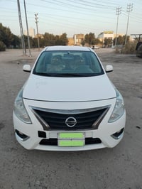 موديل ٢٢ • ٩٠ الف • شاشة كاميرا